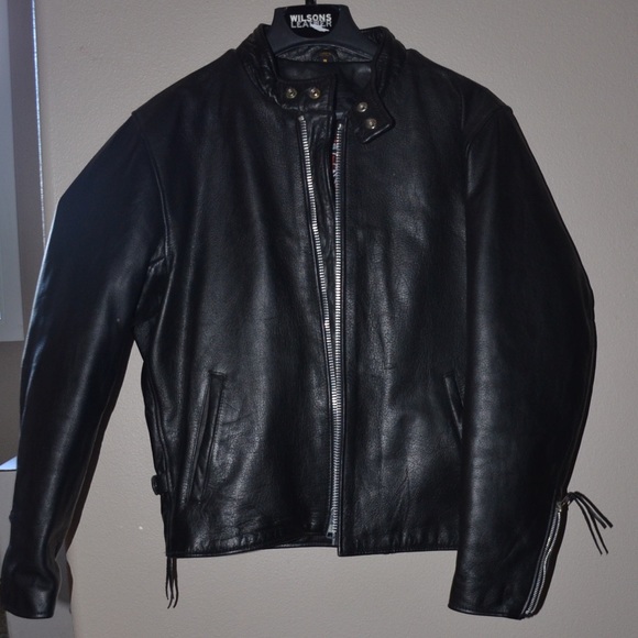 Leather riding jacket - Picture 2 of 9